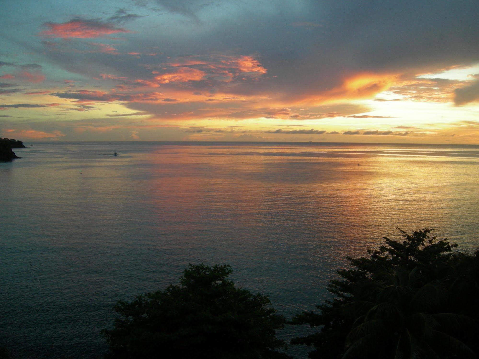 Casa Del Vega A Little Peace Of Heaven Hotel Castries Buitenkant foto